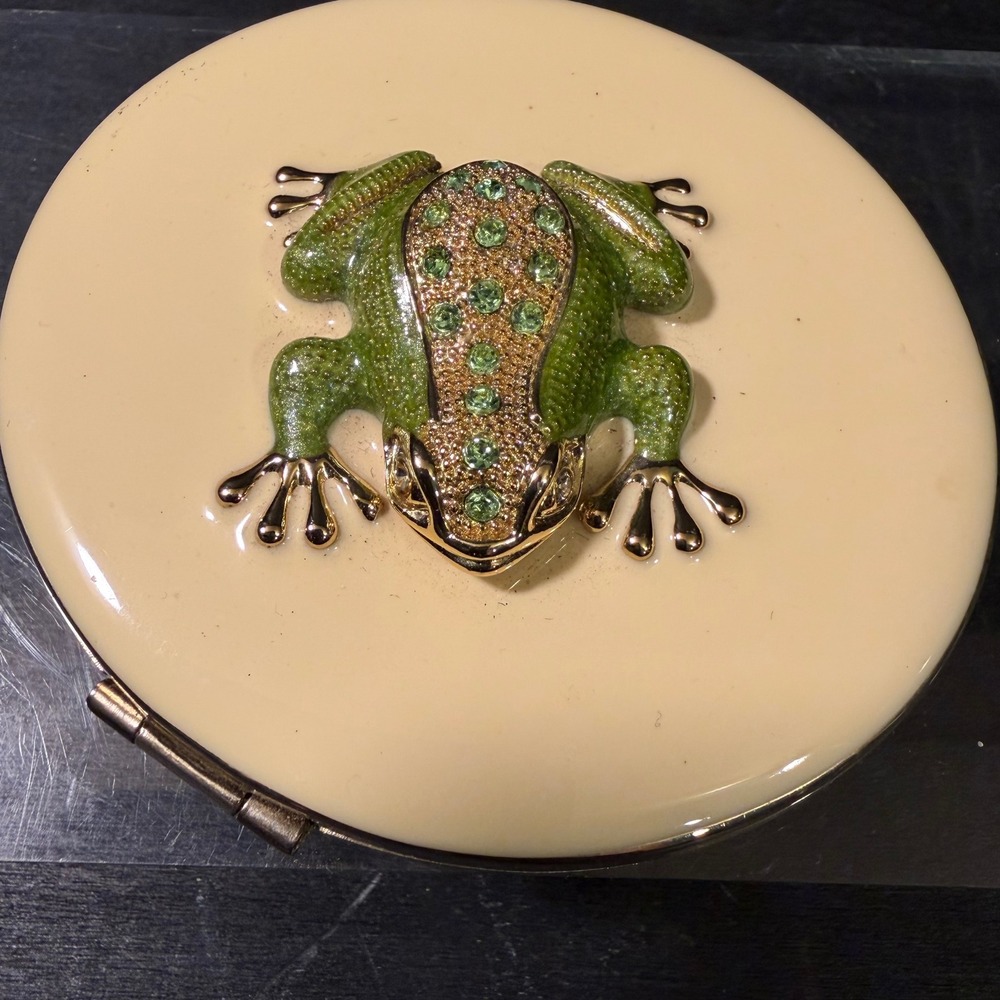 Saks Fifth Avenue Vintage Frog Compact Mirror Green Enamel Crystal Cream Gold